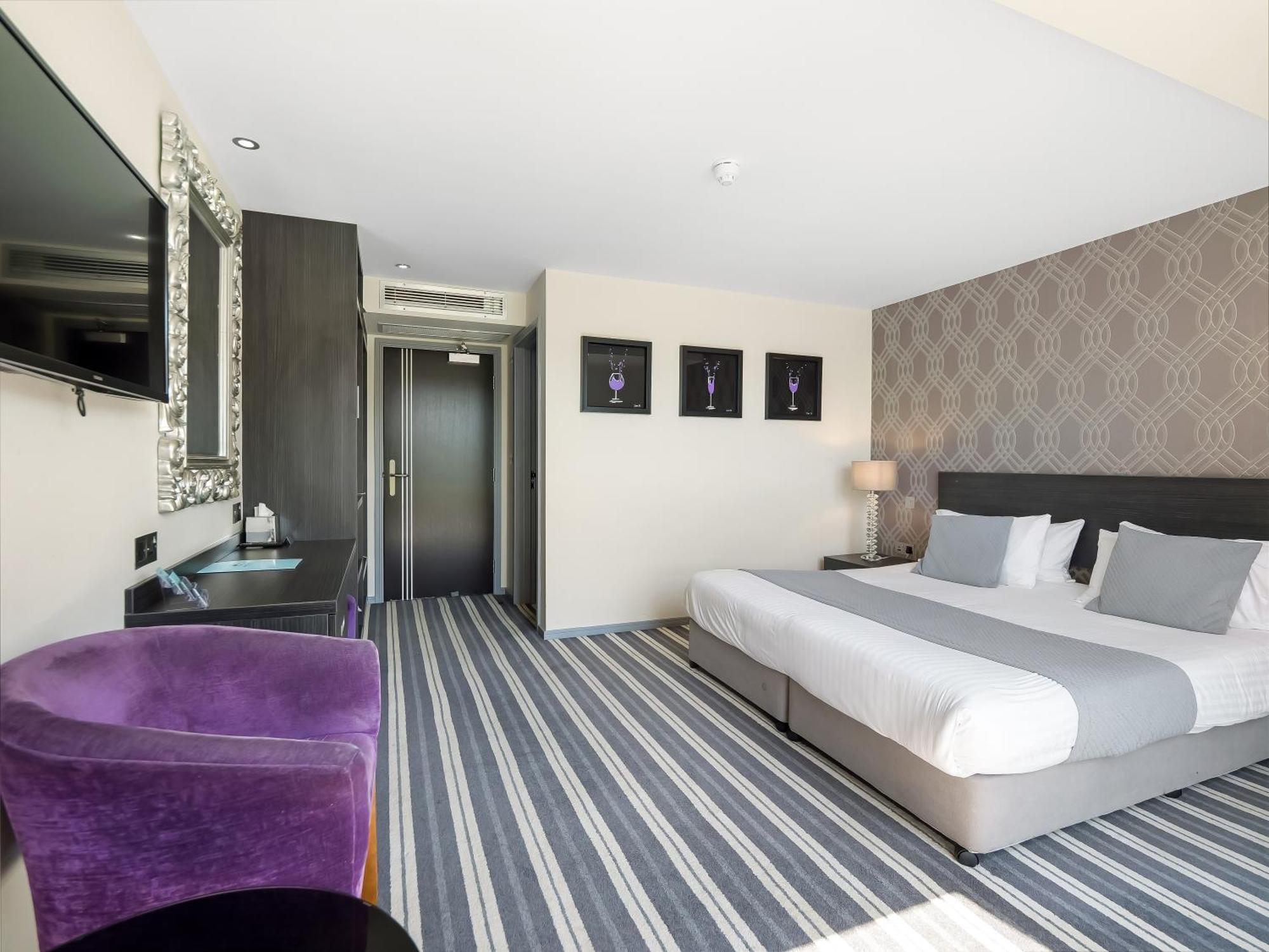 비들리 Wharton Park Golf & Country Club B&B 외부 사진
